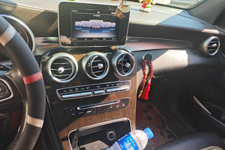 Used Mercedes-Benz GLC 2017 GLC 260 4MATIC Dynamic Edition
