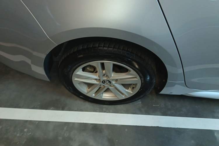 Used Toyota Levin 2019 185T CVT Luxury Edition China VI Standard
