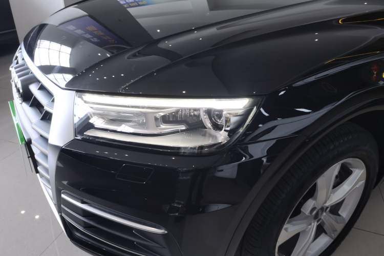 Used Audi Q5L 2020 Revised 40 TFSI Prestige Edition Left Front Headlight