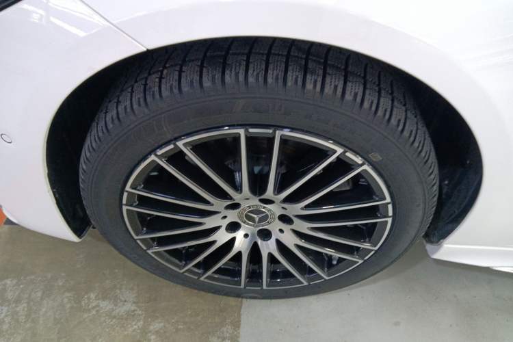 Used Mercedes-Benz C-Class 2025 Facelift C 260 L Sport Edition
