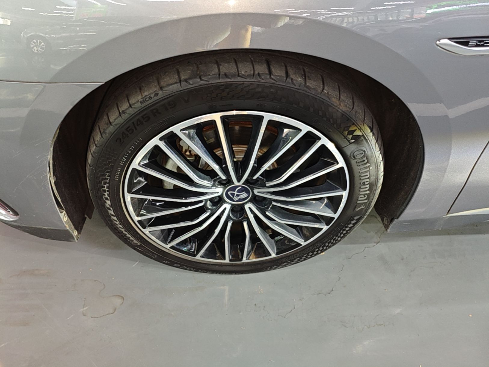 BYD Han 2022 DM-i 121KM Luxury Model — снимка 10