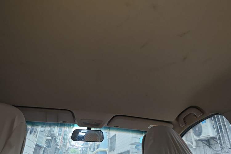 Used Baojun 730 2014 1.5L manual standard trim 7 seats