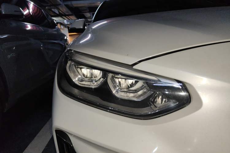 Used BMW 1 Series 2022 120i M Sport Edition Right Front Headlight