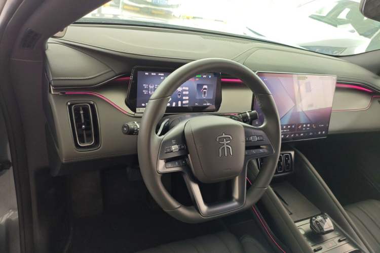 Used BYD Song L EV 2025 Intelligent Driving Version 550 km Excellence Edition
