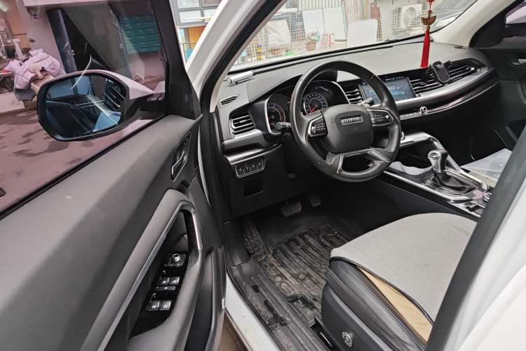 Used Haval H6 2018 Blue-Label 1.5T Automatic Luxury Model
