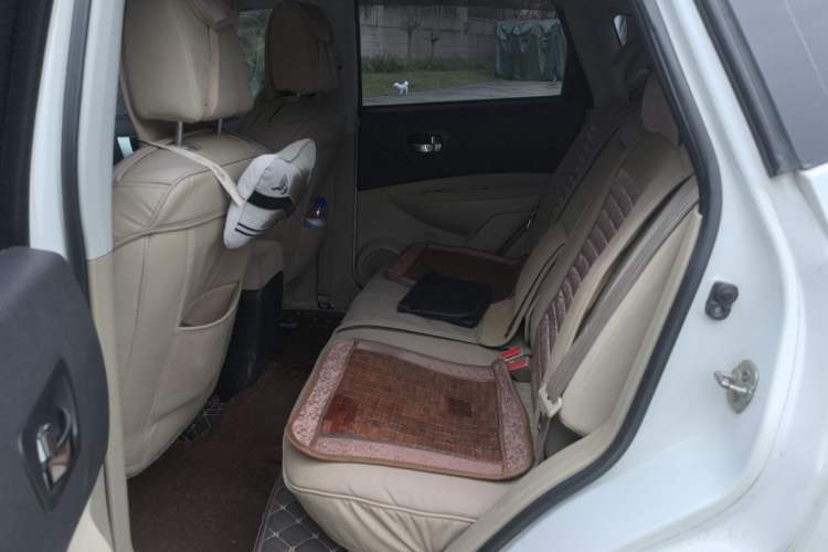 Used Nissan Qashqai 2015 2.0 XL Coolfire CVT 2WD Left Rear Seat