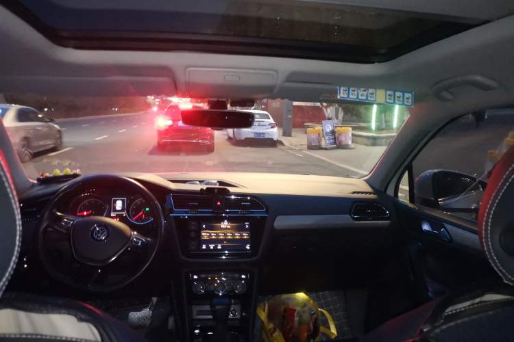 Used Volkswagen Tiguan L 2018 Facelift 330TSI Automatic Two-Wheel Drive Luxury Edition
