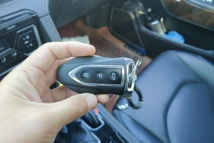 Used Zotye Domy X7 2017 1.8T Manual Luxury Model