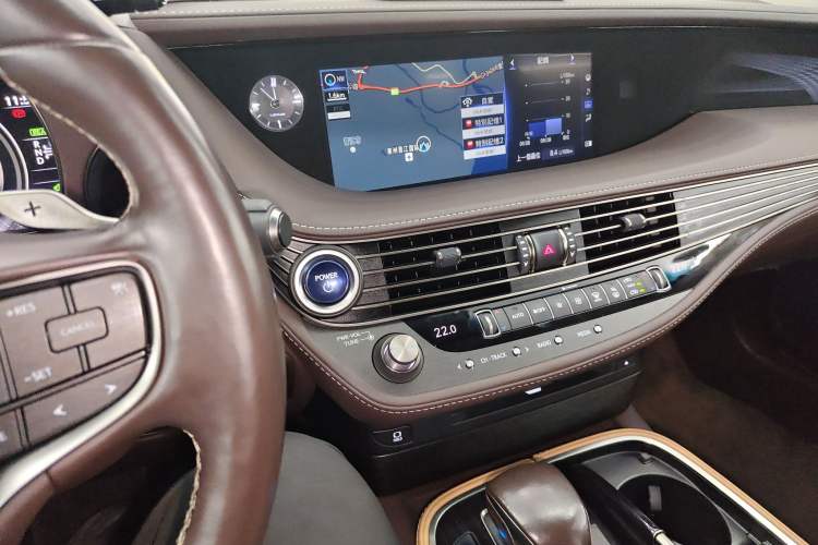 Used Lexus LS 2018 500h Excellence Edition China VI standard
