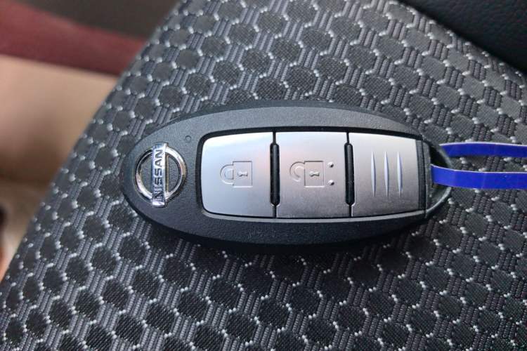 Used Nissan Kicks 2019 1.5L CVT Smart Connect Luxury Edition
