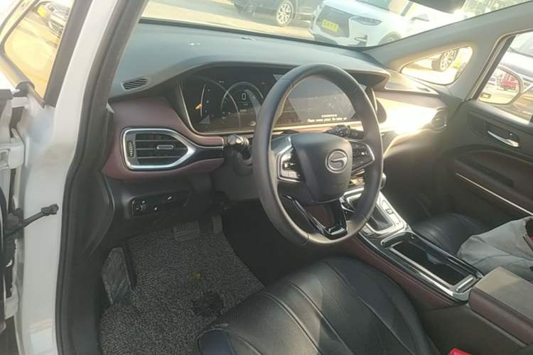 Used GAC Trumpchi M6 2023 PRO 270T DCT Elite Edition
