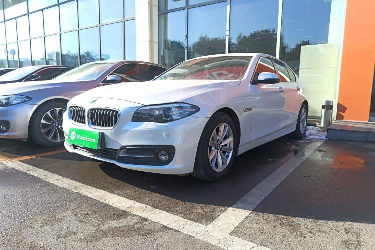 Used BMW 5 Series 2015 520i Elegant Edition