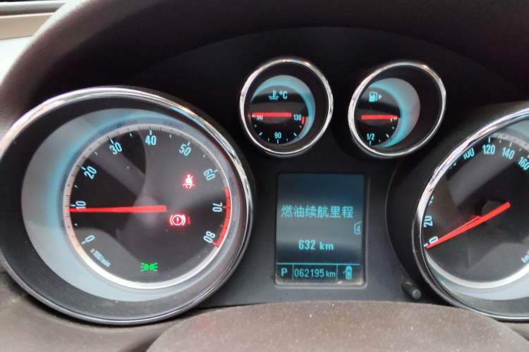 Used Buick Regal 2012 2.0L Comfort Edition Instrument Cluster