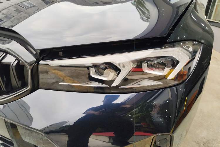 Used BMW 3 Series 2025 330Li M Sport Shadowline Package Left Front Headlight