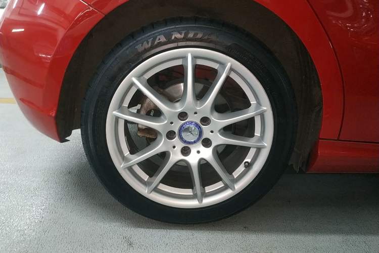 Used Mercedes-Benz A-Class 2015 A 180 Right Rear Wheel Hub