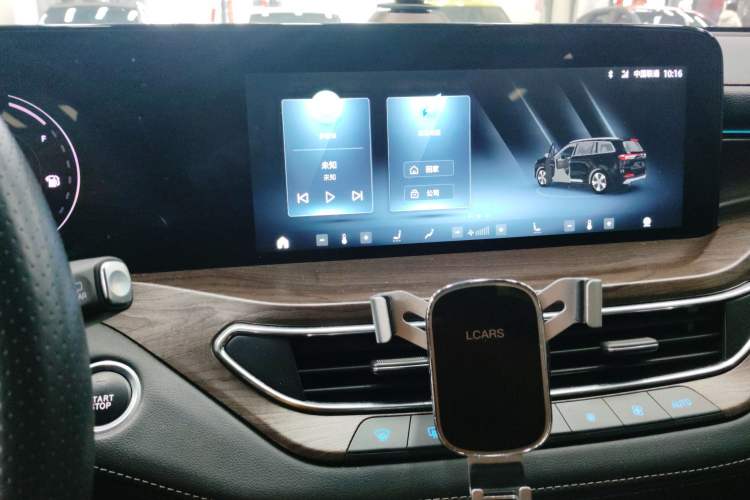 Used Ford Equator 2021 EcoBoost 225 Premier 7-Seater
