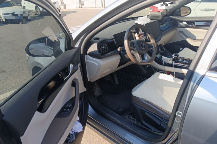 Used BYD Qin PLUS 2024 HONOR Edition DM-i 55KM Leading Model
