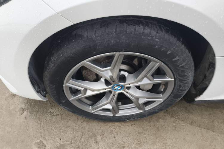 Used BMW i3 2024 eDrive 35 L Left Front Wheel Hub