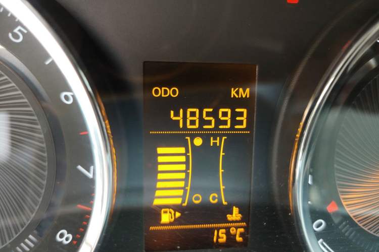 Used Chevrolet Sail 2015 Sail 3 1.5L Manual Happiness Edition