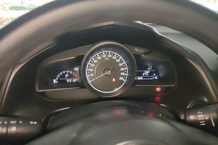 Used Mazda 3 Axela 2019 Cloud-Controlled Version Sedan 1.5L Automatic Comfort Trim China V Standard Instrument Cluster