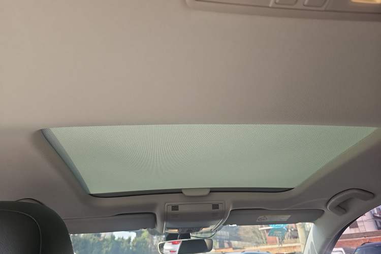 Used Volkswagen Golf 2018 230TSI Automatic Luxury Version
