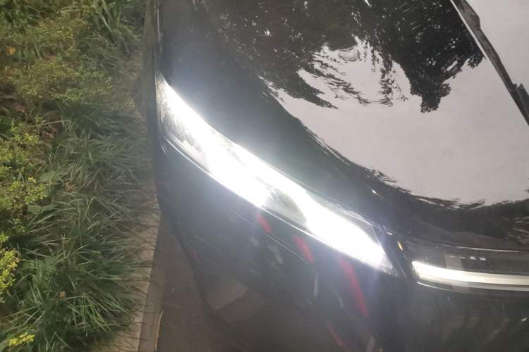 Used Dongfeng Aeolus Huge 2024 Mach Power 1.5T Luxury Model