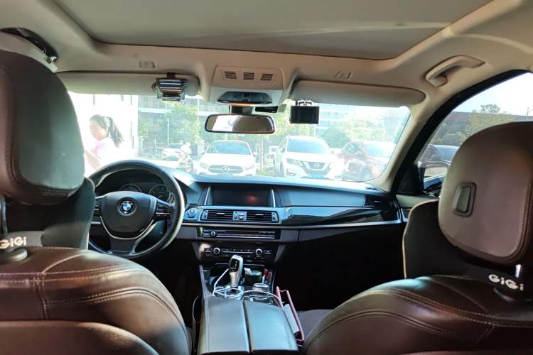 Used BMW 5 Series 2014 525Li Luxury Design Package