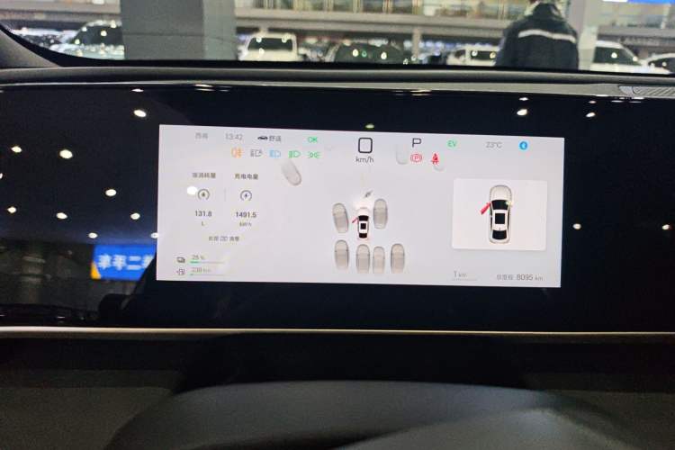 Used BYD Qin L 2025 DM-i Smart Drive 120KM Superior Model Instrument Cluster