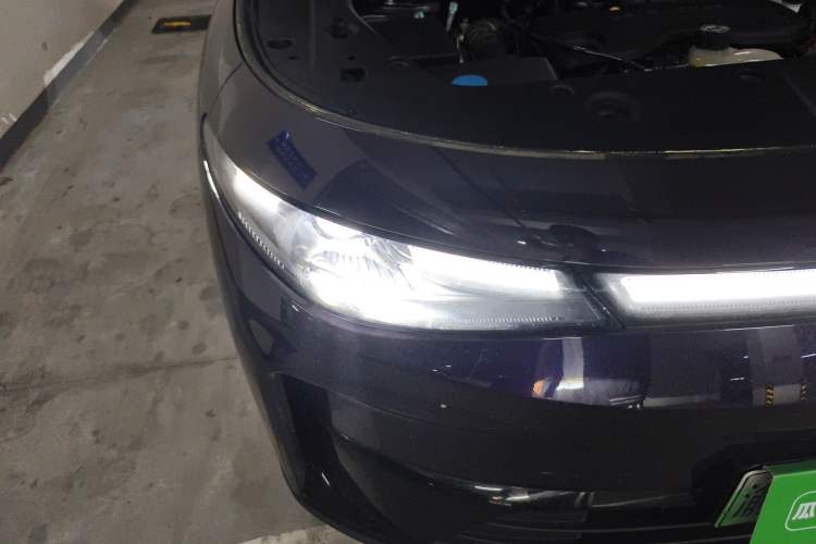 Used Leapmotor C16 2024 Range-Extended 200 Luxury Edition Right Front Headlight