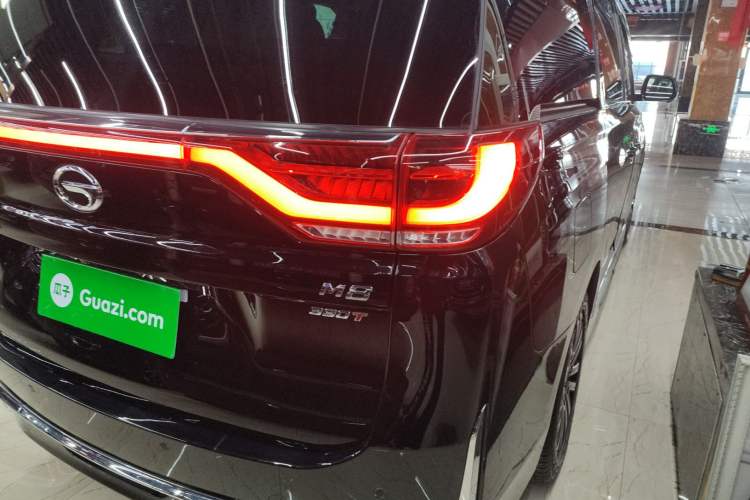 Used GAC Trumpchi M8 2021 Lingxiu Series 390T Ultimate Edition Right Rear Taillight