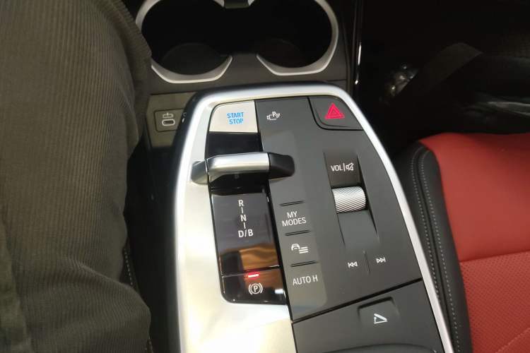 Used BMW iX1 2023 xDrive30L M Sport Package Gear Lever