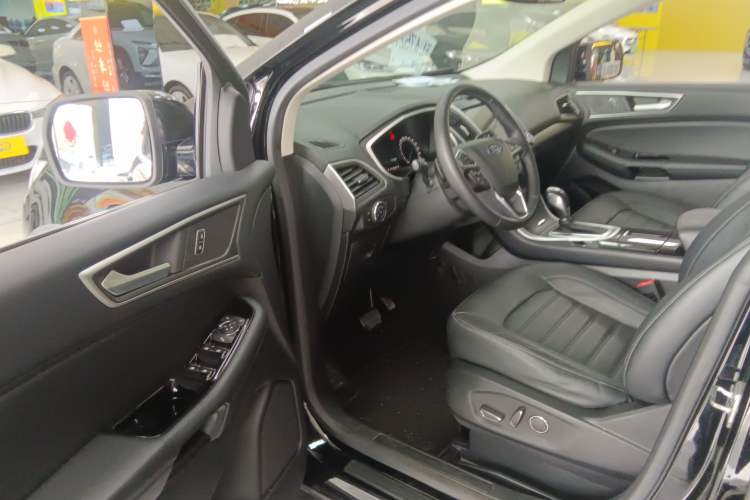 Used Ford Edge 2018 Facelifted EcoBoost 245 Two-Wheel-Drive Platinum Edition 5 Seats China V Emission Standard Driver Seat