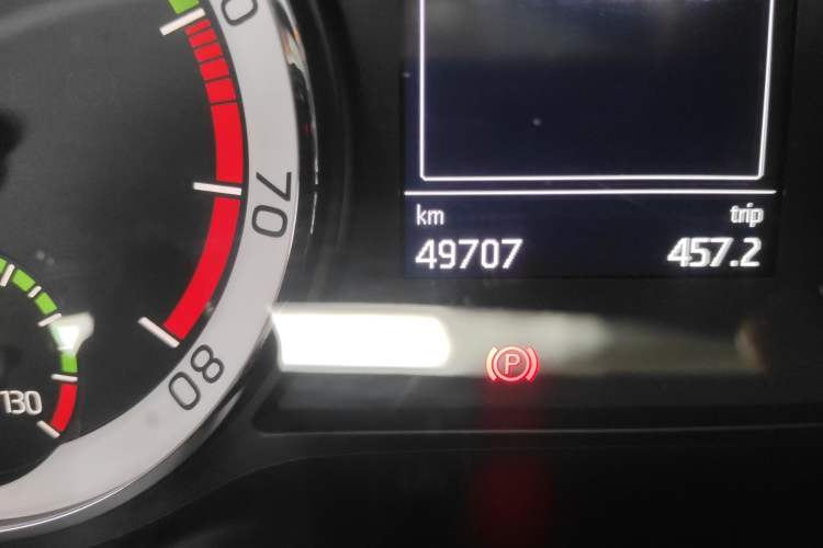 Used Skoda Kodiaq 2017 TSI330 5-seat Two-Wheel Drive Comfort Edition Odometer Close Up