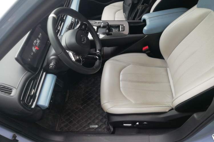 Used GAC Trumpchi EMPOW 2023 Shadow Leopard H Smart Hybrid Edition