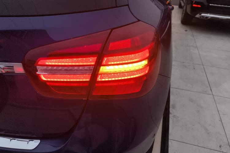 Used Mercedes-Benz GLA 2017 GLA 200 Fashion Model