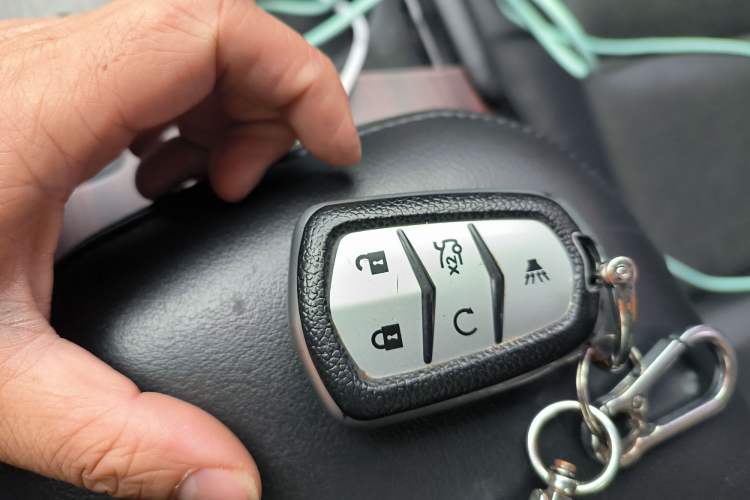 Used Cadillac XT5 2017 Anniversary Edition 25T Luxury Model