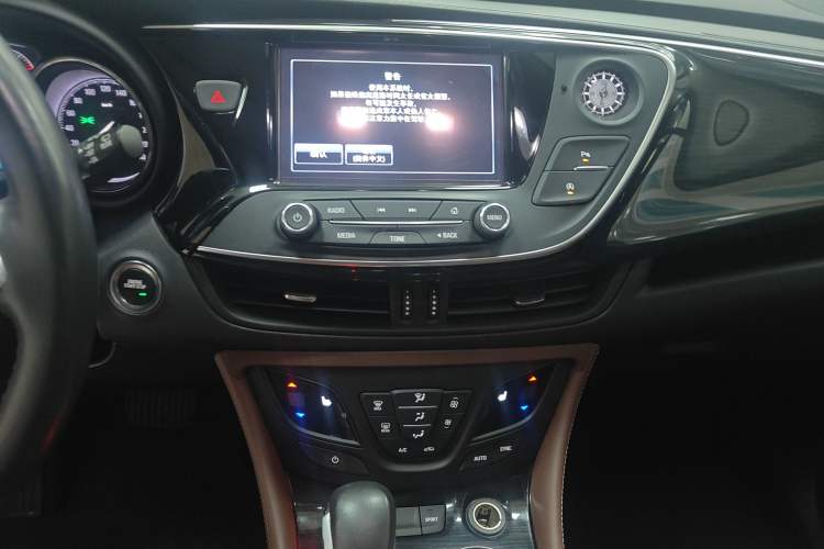 Used Buick Envision 2019 28T Four-Wheel Drive Elite Version China VI Standard
