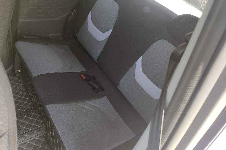 Used Chery New Energy QQ Ice Cream 2022 120km Conical Shape Lithium Iron Phosphate