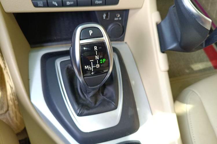 Used BMW X1 2014 sDrive18i Leading Model