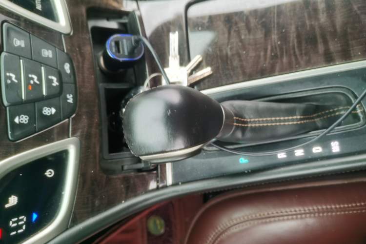 Used Buick LaCrosse 2014 2.0T SIDI Elite Tech Version Gear Lever