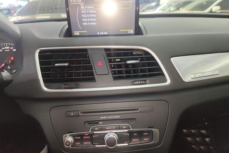 Used Audi Q3 2016 35 TFSI Collection Edition quattro Enjoyment Model