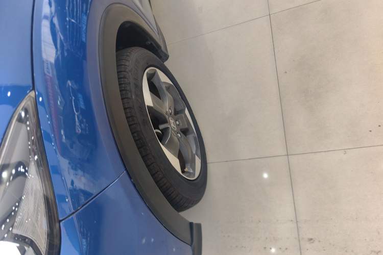 Used Honda Vezel 2016 1.8L CVT Front-Wheel Drive Pioneer Edition
