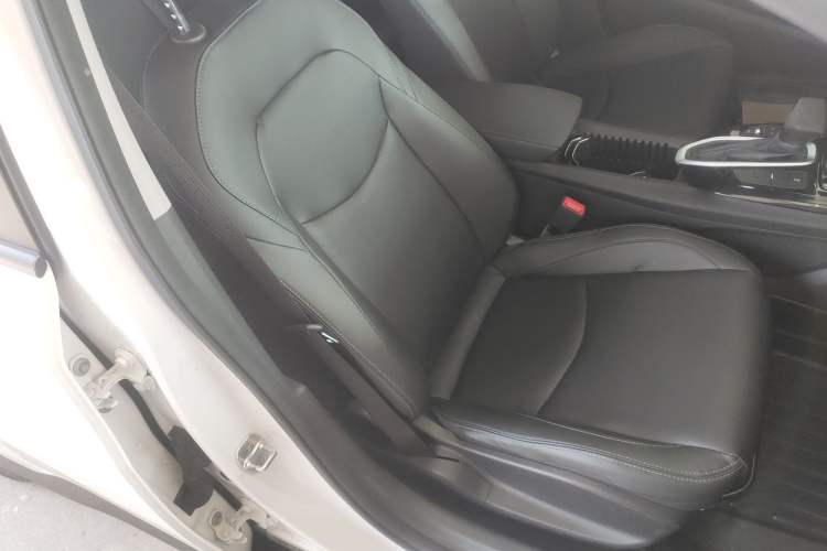 Used Chevrolet Menlo 2022 Star Enjoyment Edition Plus Right Front Seat