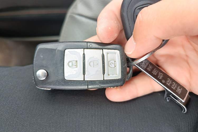 Used BAIC Weiwang M20 2014 1.5L Ultra-Luxury DAM15DL
