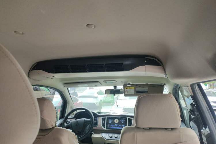 Used FORTHING Lingzhi 2019 M5L 1.6L 7-Seater Base Model China VI Standard
