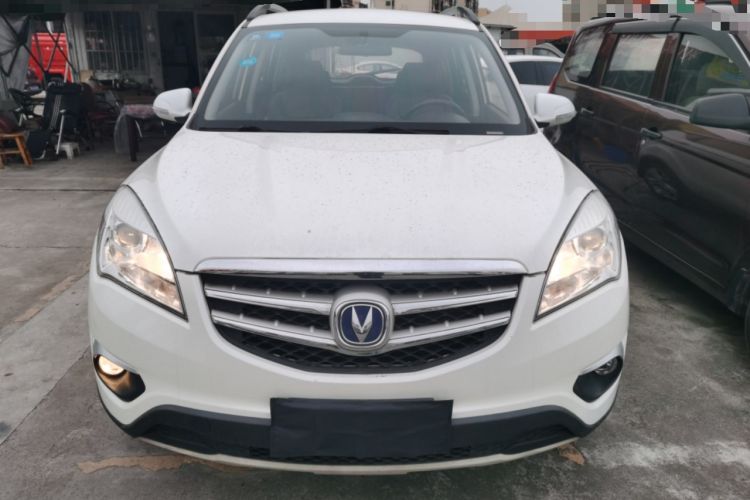 Used CHANGAN CS35 2015 1.6L Automatic Luxury Model China IV Standard Exterior 1