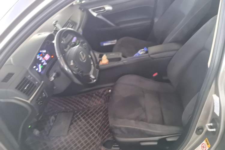 Used Lexus CT 2014 CT200h Elite Edition Monochrome