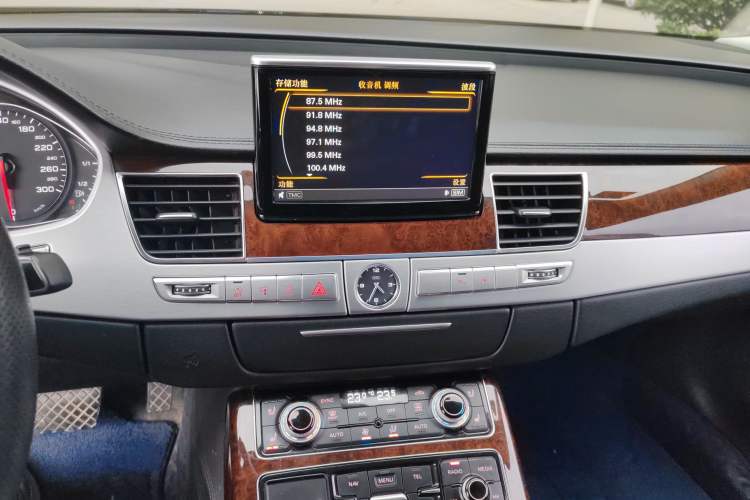 Used Audi A8 2013 A8L 45 TFSI quattro Luxury Model