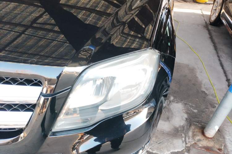 Used Mercedes-Benz GLK-Class 2013 GLK 300 4MATIC Dynamic Sunroof Model
