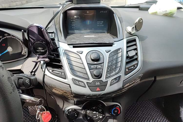 Used Ford Fiesta 2013 Hatchback 1.5L Automatic Fashion Edition